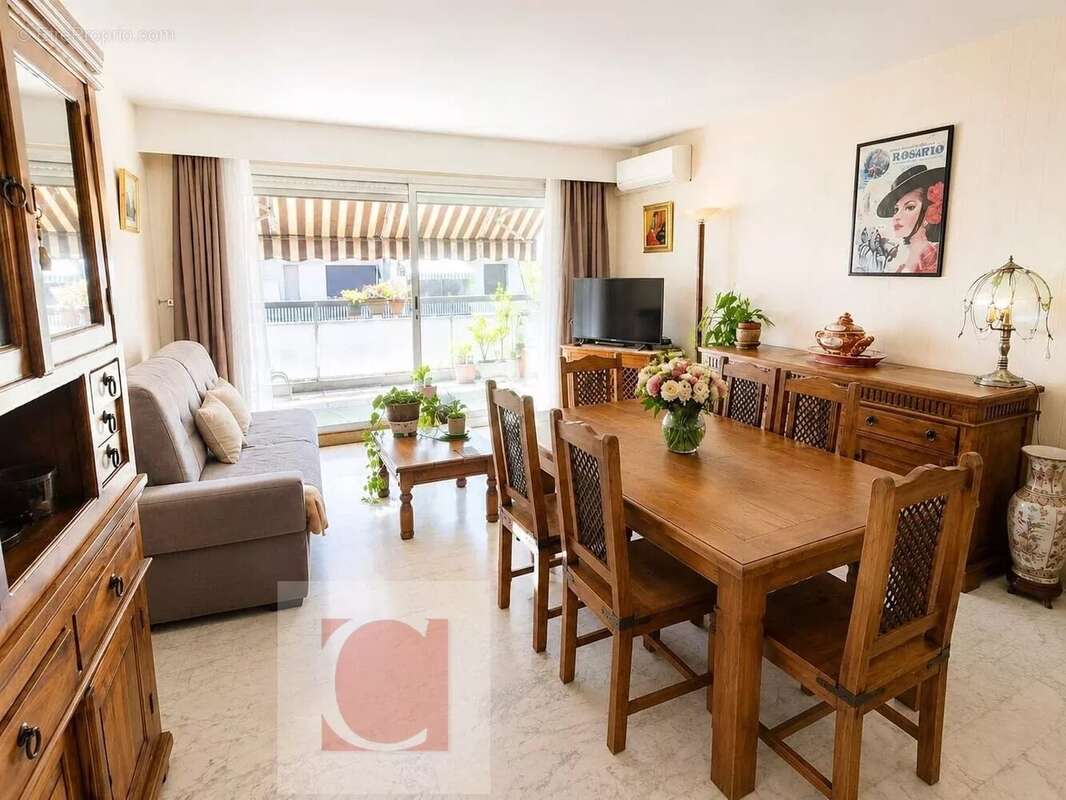 Appartement 59 m² à Nice  - photo 2