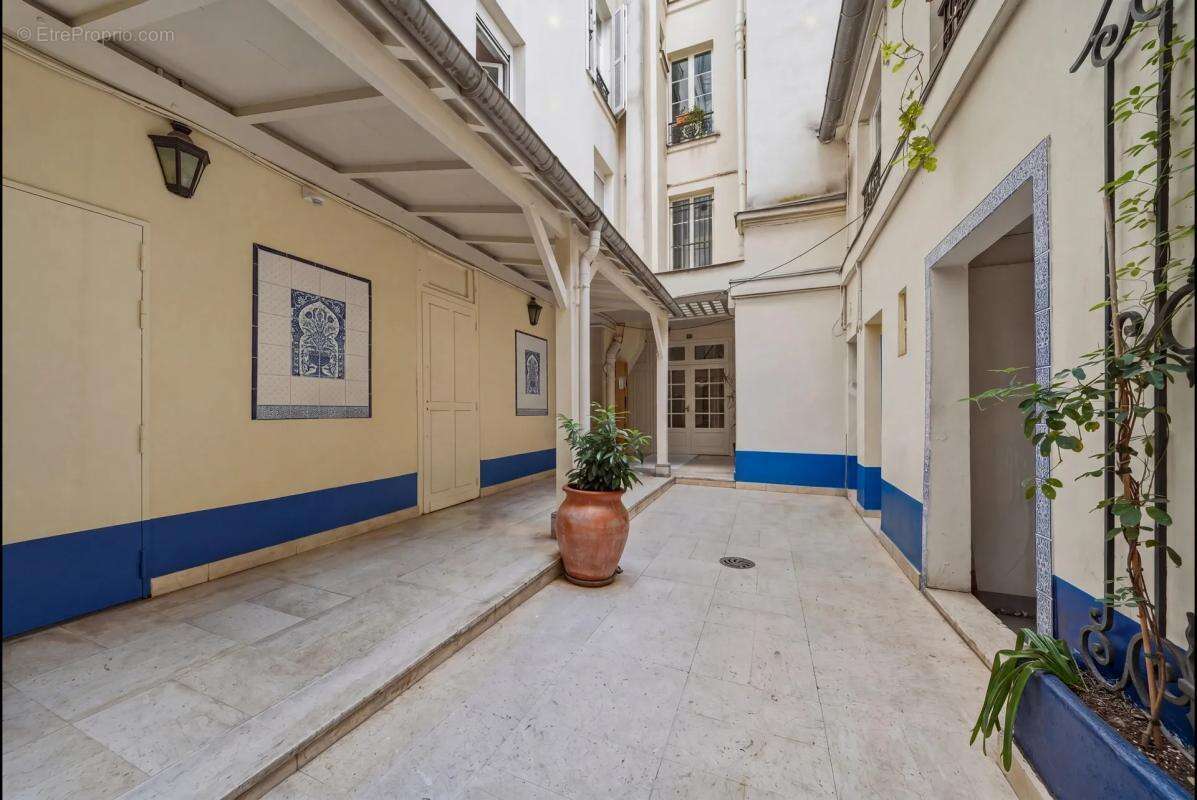 Appartement à PARIS-4E