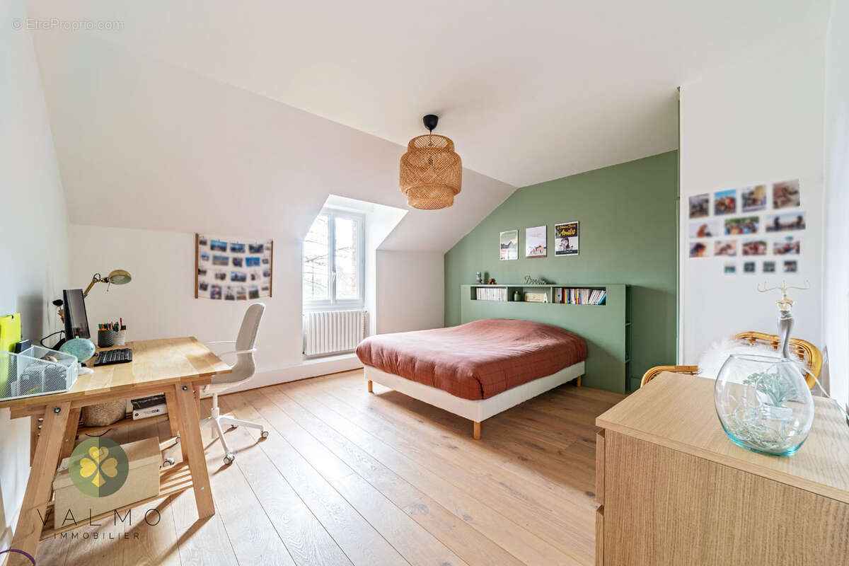 Maison à CONDE-SUR-VESGRE