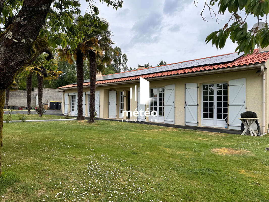 Maison à LA CHAPELLE-ACHARD