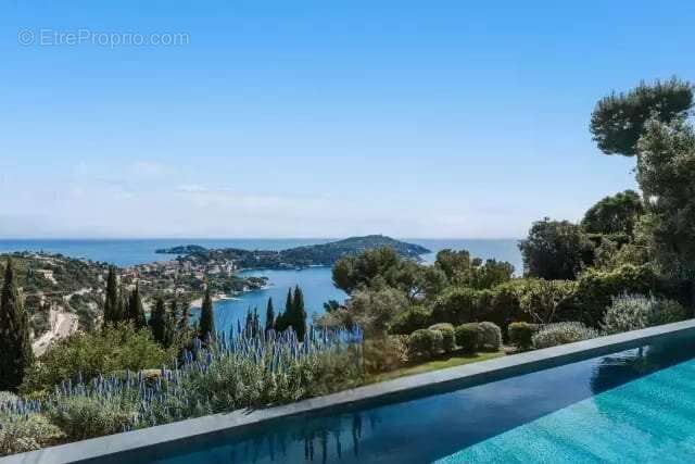 Maison à VILLEFRANCHE-SUR-MER