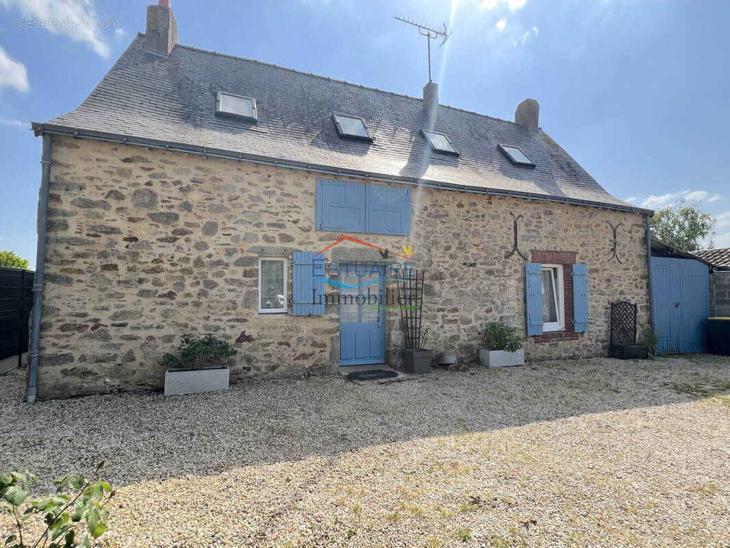 Maison à CORDEMAIS
