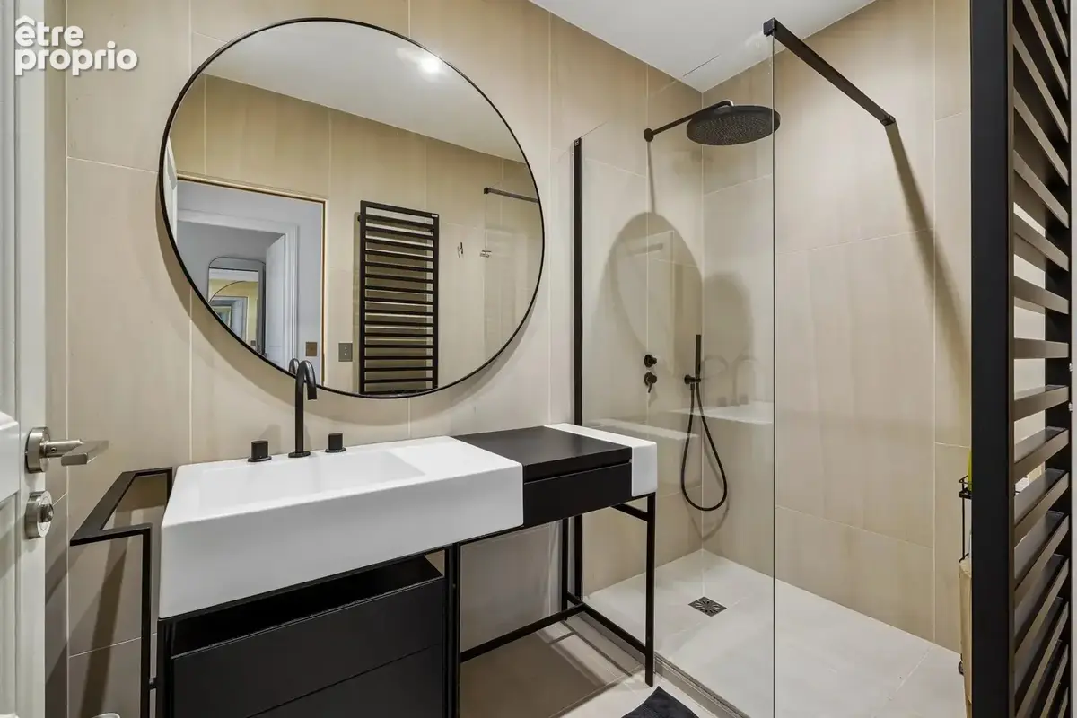 Paris 4 - Rue du Trésor - Superbe appartement de 5P - 3CH - 121 m2 avec cave - photo 11