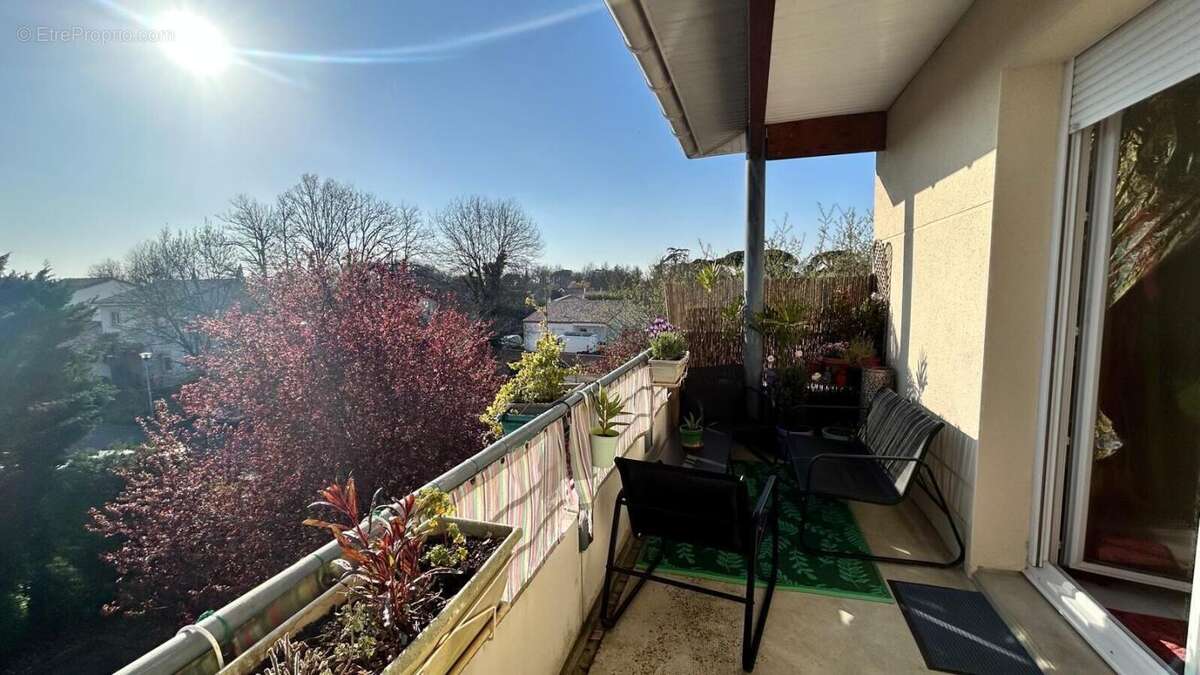 Appartement à MONTBETON