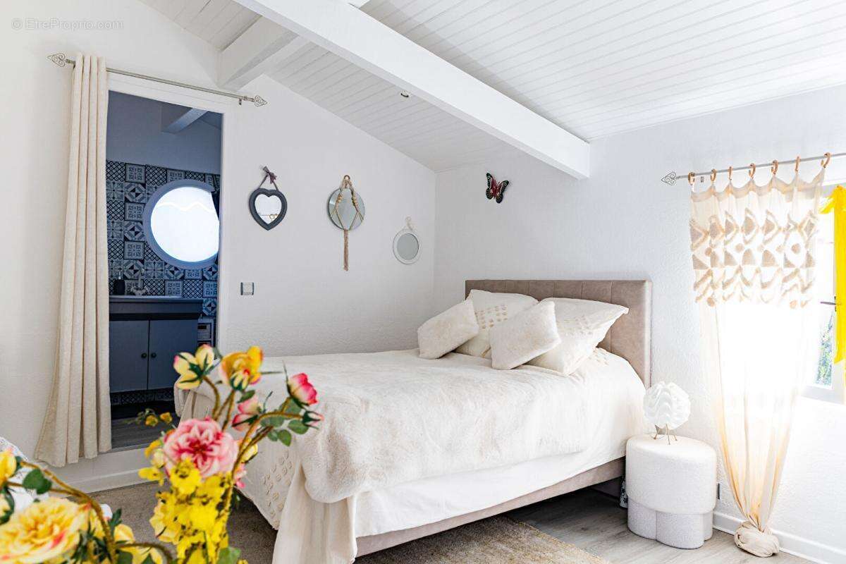 Maison Landaise entièrement rénovée avec Piscine - Proche de DAX et SOUSTONS - photo 9