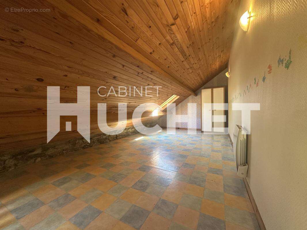 Appartement à BRICQUEVILLE-SUR-MER