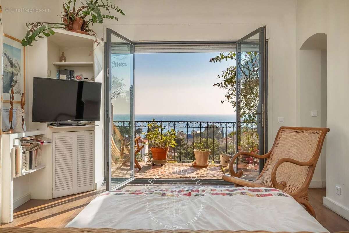 Maison à MARSEILLE-7E