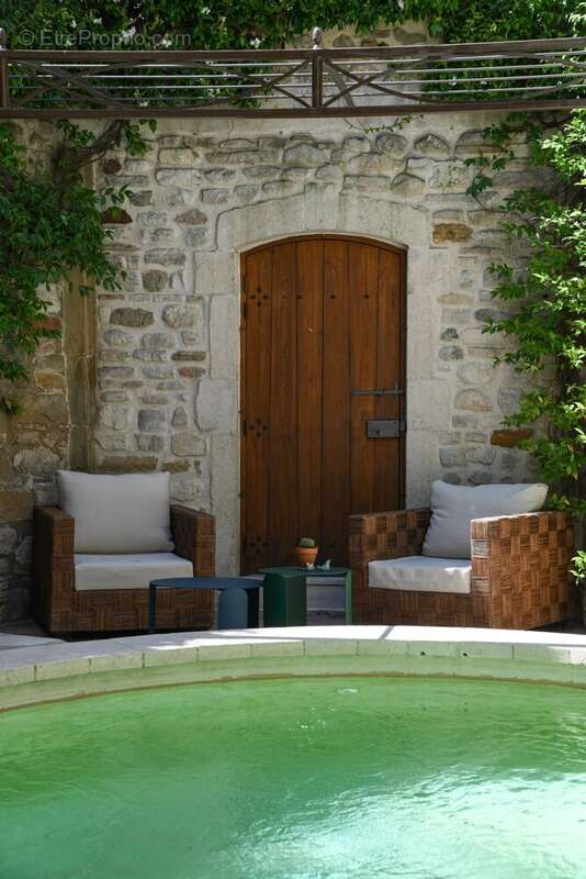 Maison à UZES