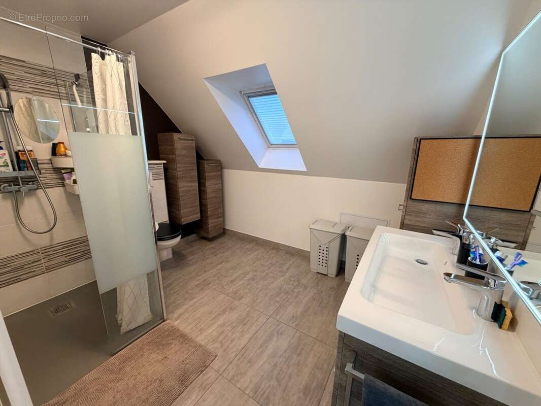 Maison 105 m² à Byans-Sur-Doubs  - photo 7