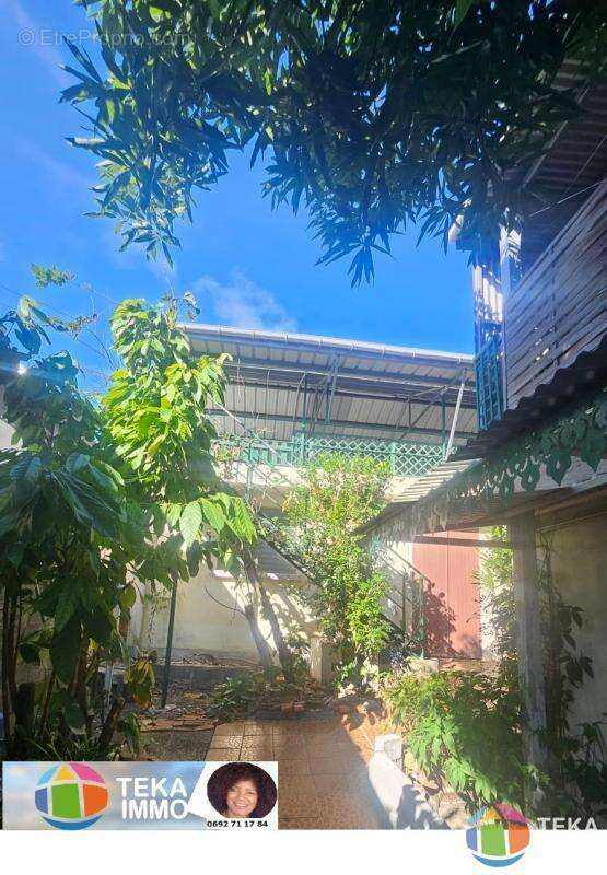 Maison à SAINT-DENIS