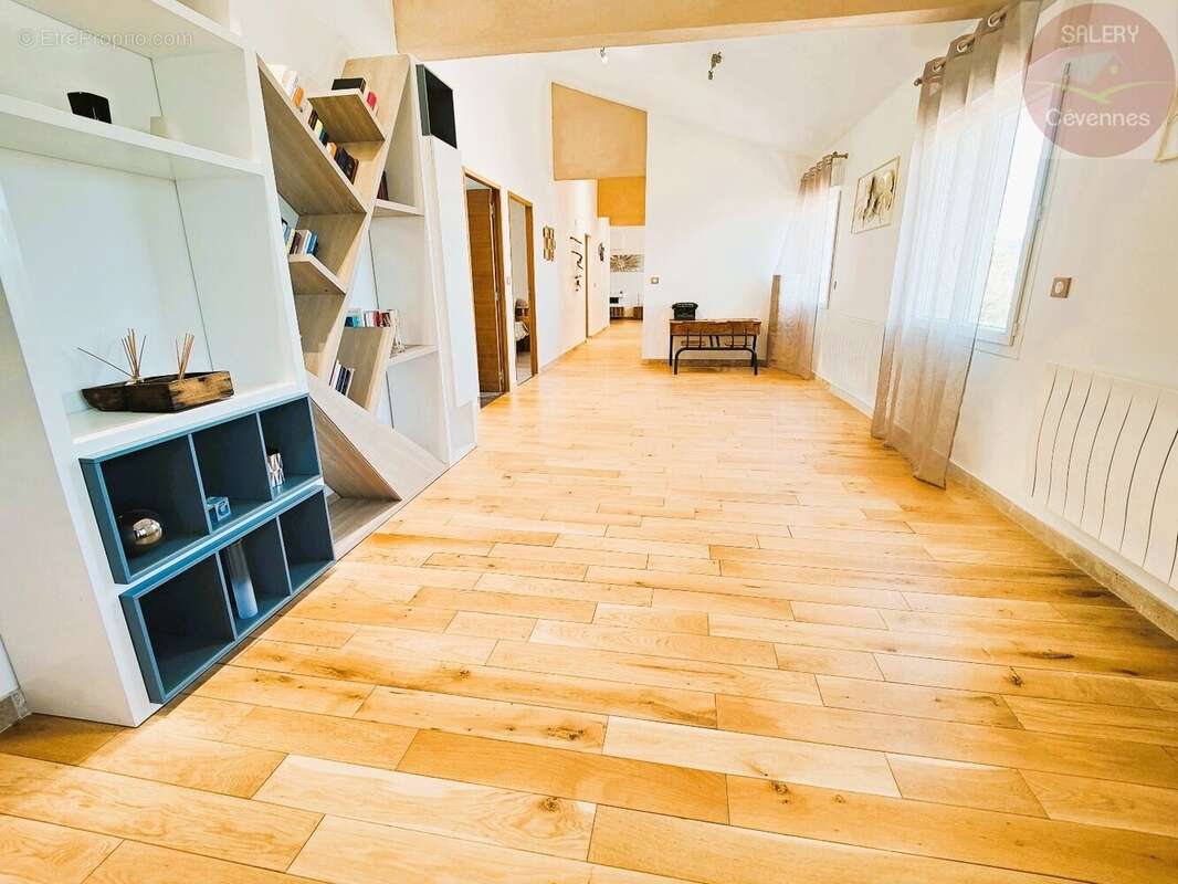 Maison à LE POMPIDOU