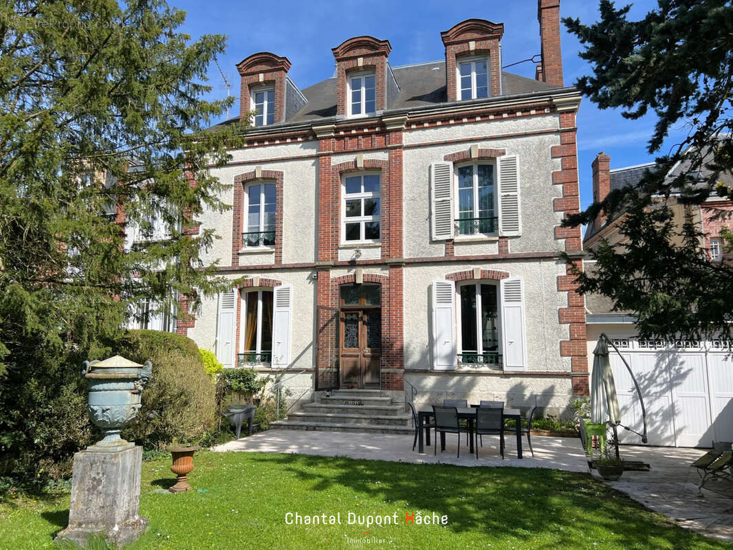 Maison à CHARTRES