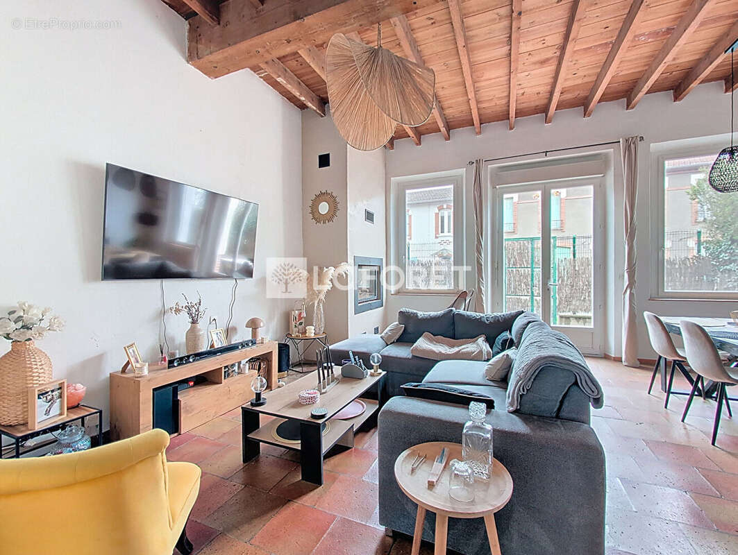 Maison à MIREPOIX-SUR-TARN