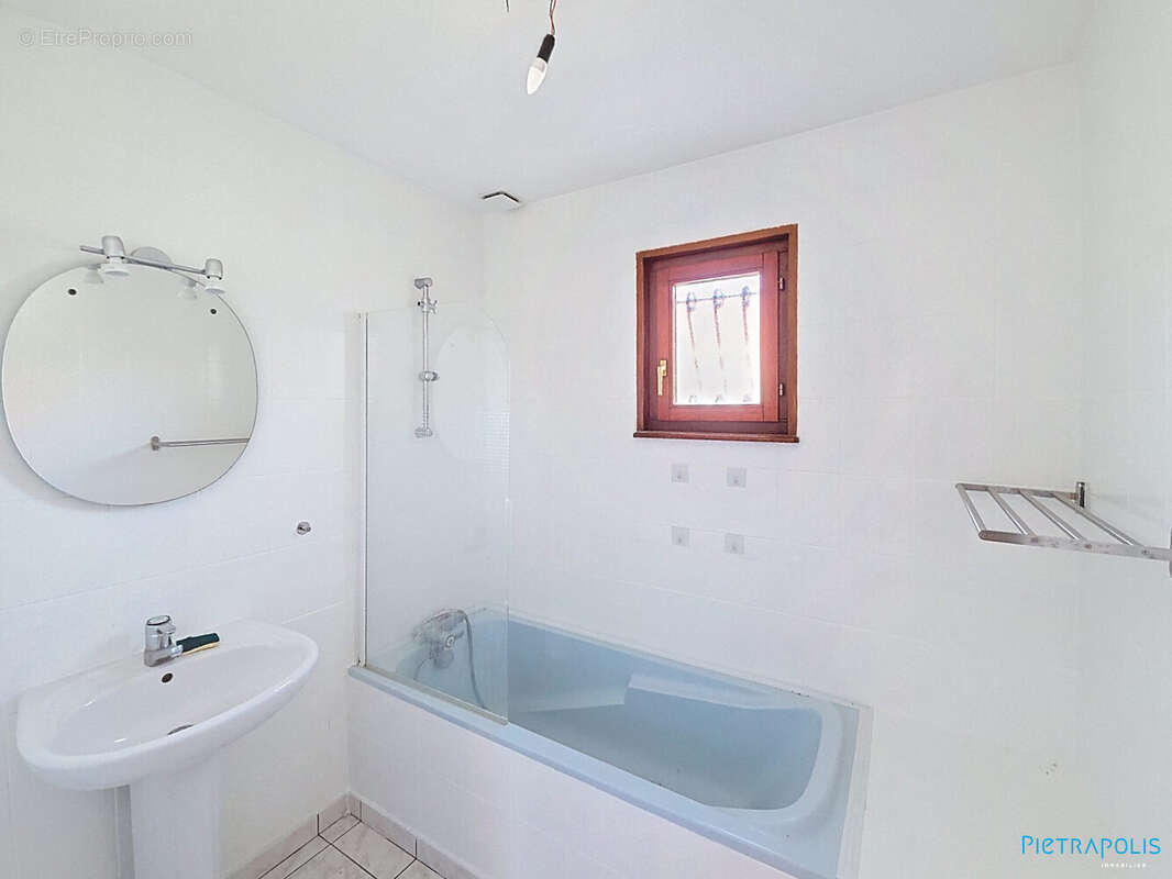 Maison à VIREY-LE-GRAND