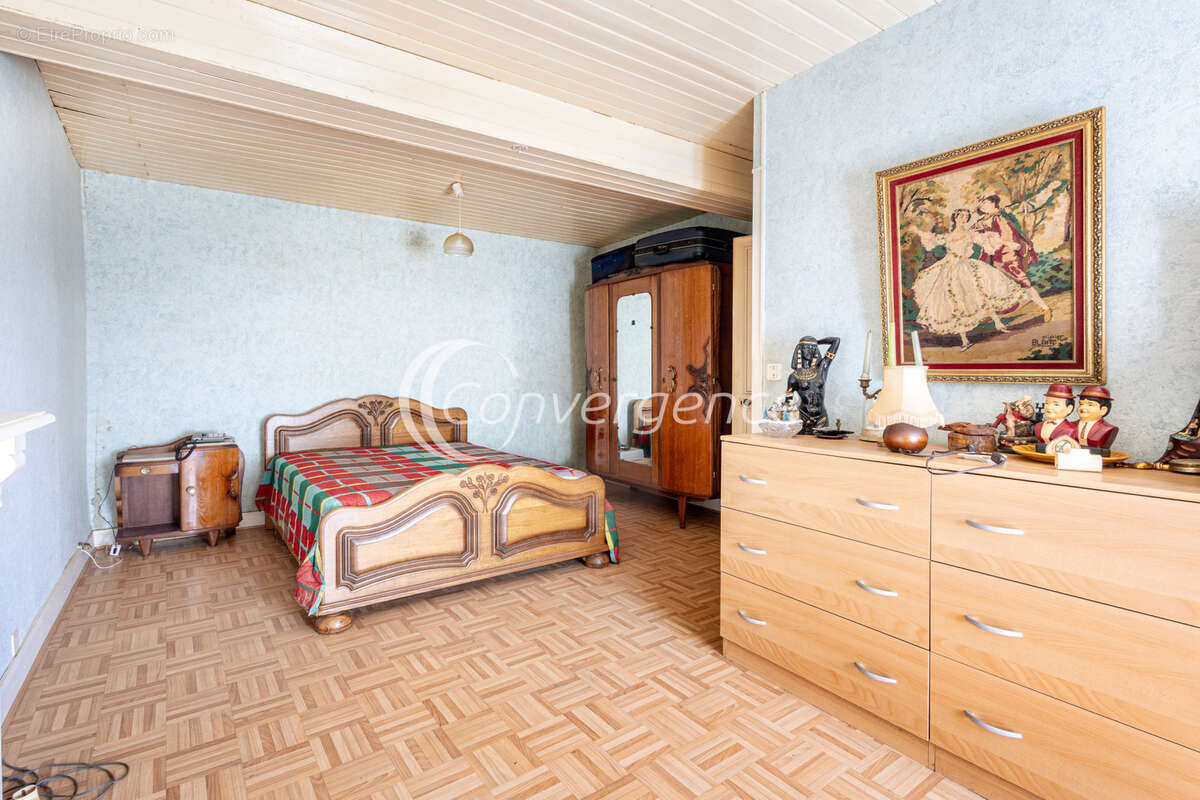 Maison à SAILLAT-SUR-VIENNE