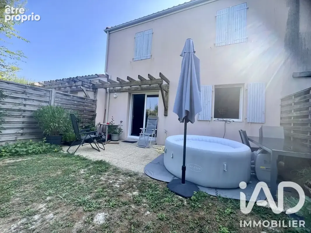 Photo 1 - Maison à SAINT-MICHEL
