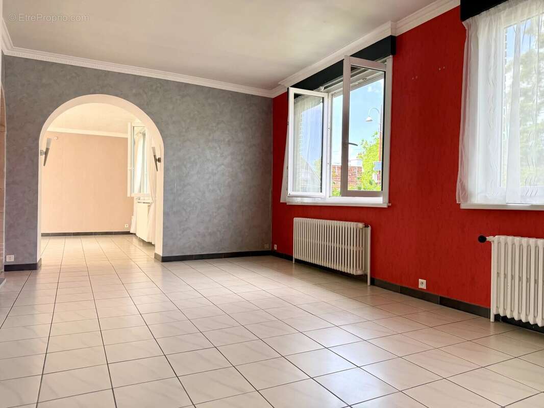 Maison à LAMBRES-LEZ-DOUAI