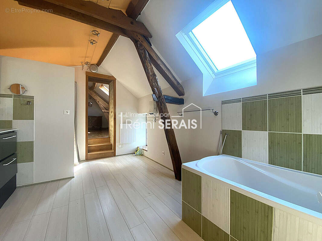 Maison en pierre- 140m²- Saint-Pierre-des-Nids - photo 9