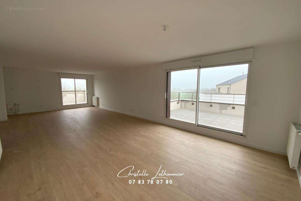 Appartement à VERN-SUR-SEICHE
