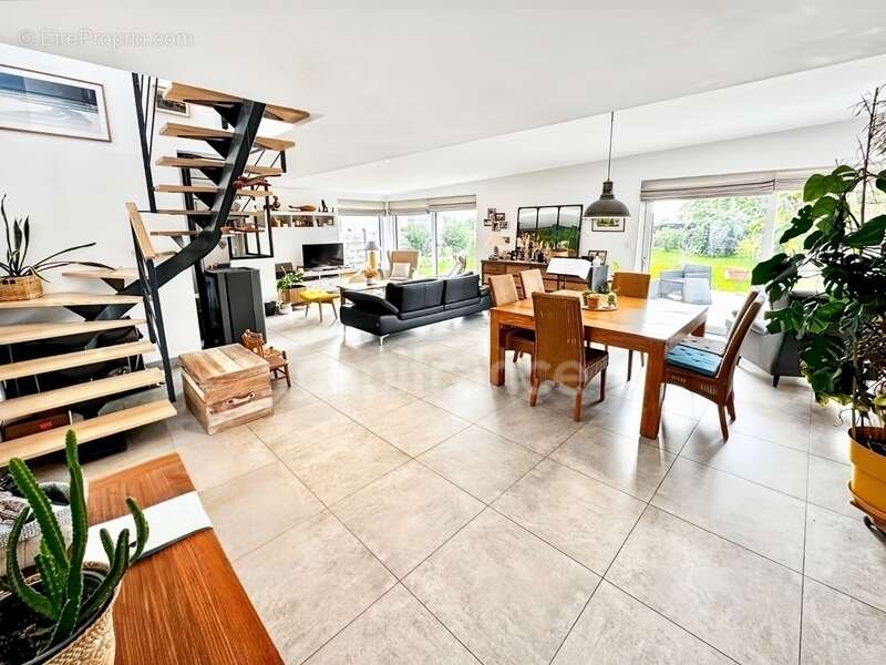 Maison à SAINT-PABU