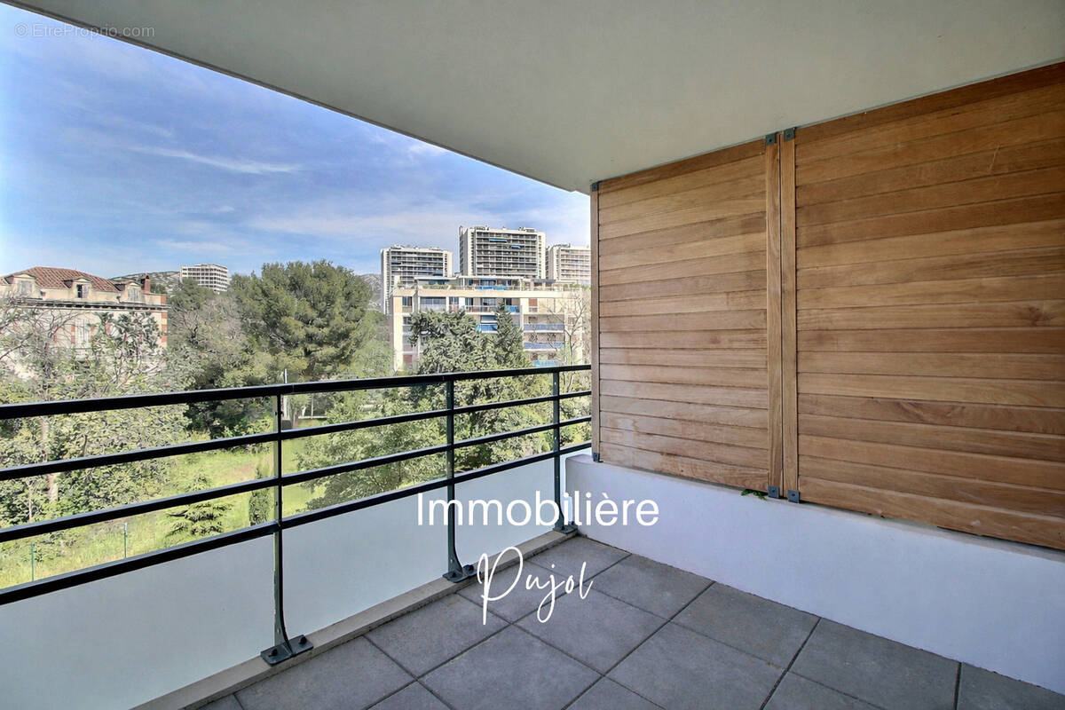 Appartement à MARSEILLE-9E