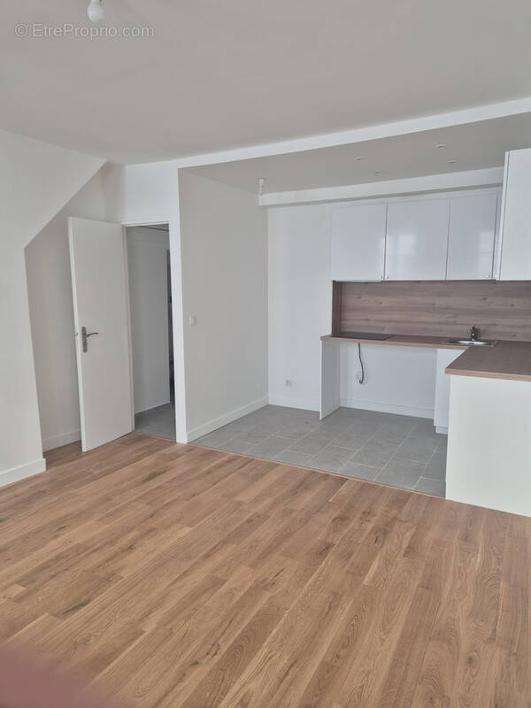 Appartement à PARIS-11E