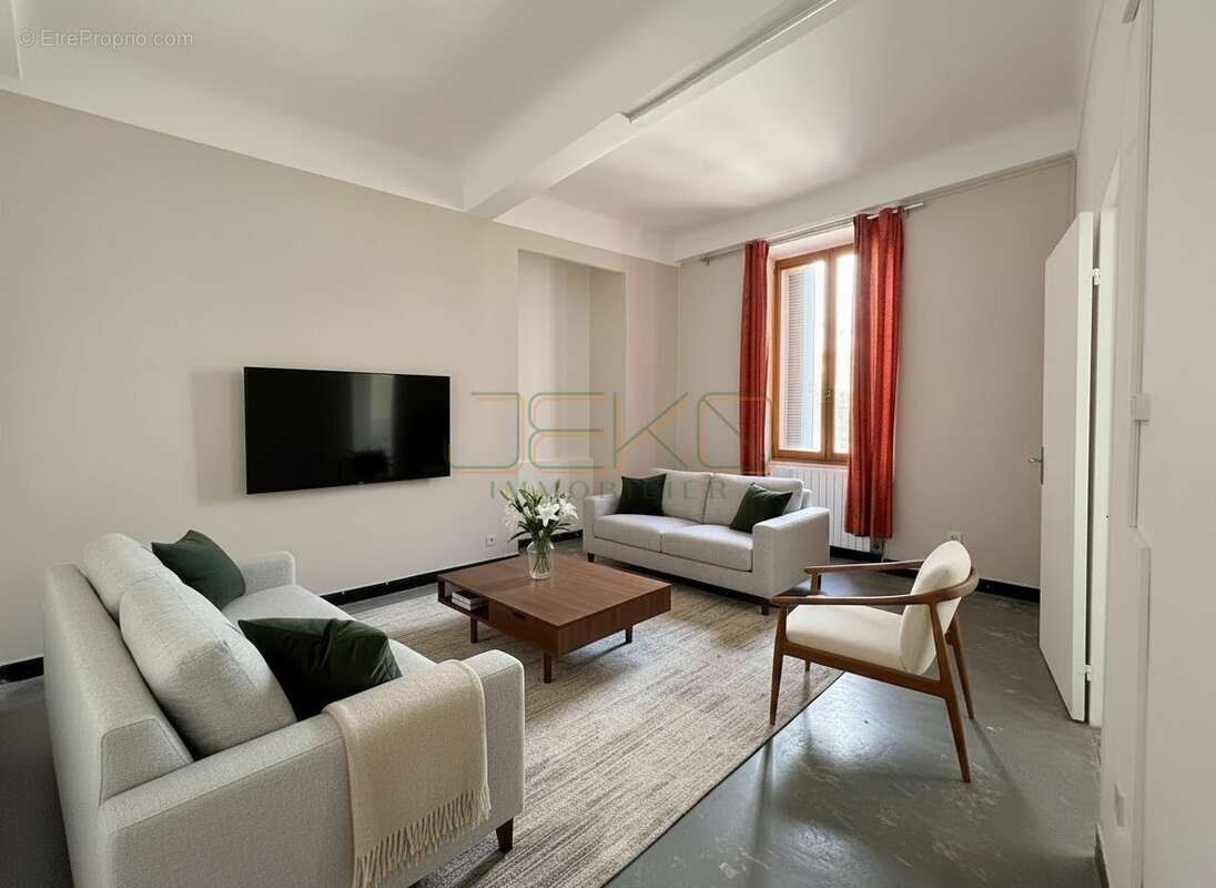Appartement à NIMES