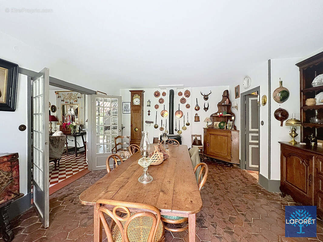 Maison à BERNAY