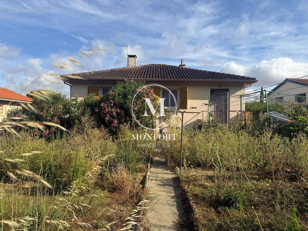 Beaupuy : maison à rénover sur terrain piscinable - photo 10