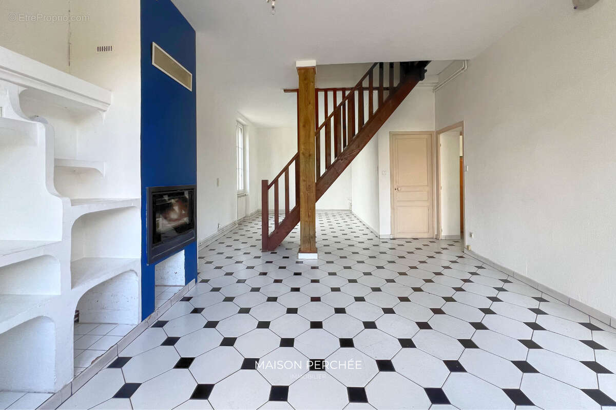 Maison à TRANS-EN-PROVENCE