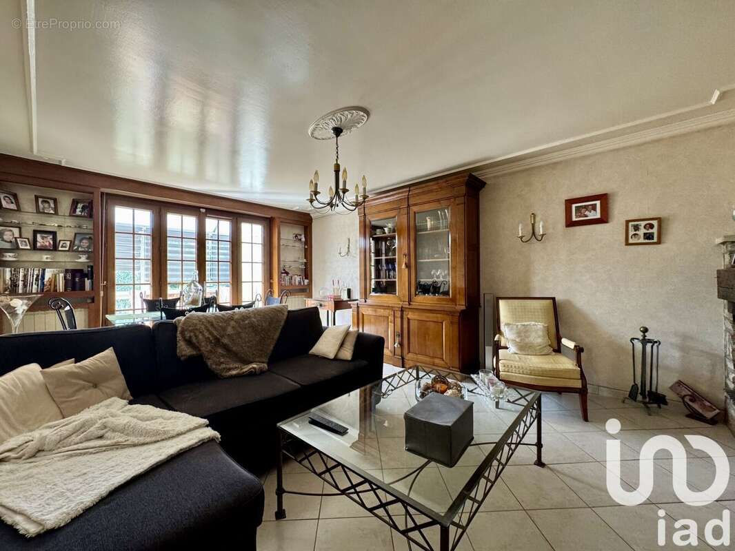 Photo 3 - Maison à MONTFERMEIL