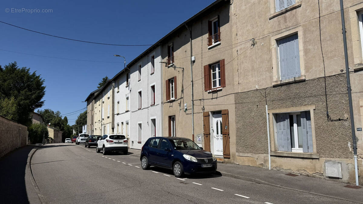 Photo 1 - Maison à AMPLEPUIS