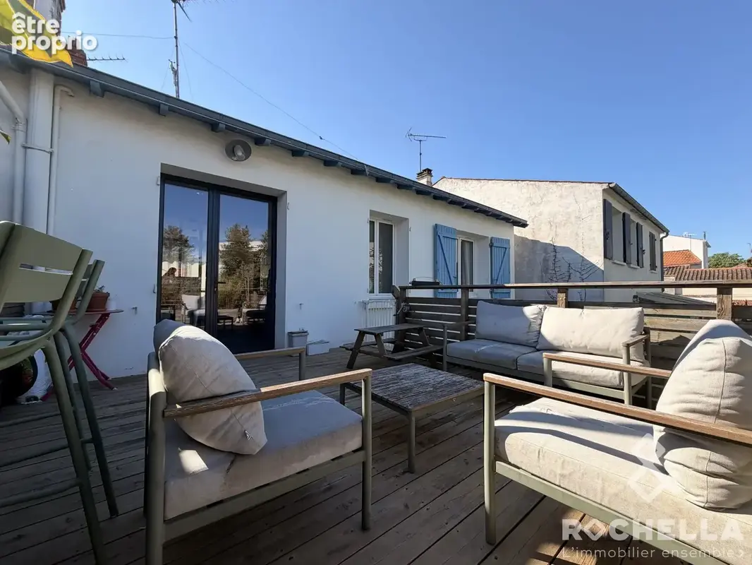 Maison 117 m² à La Rochelle  - photo 3
