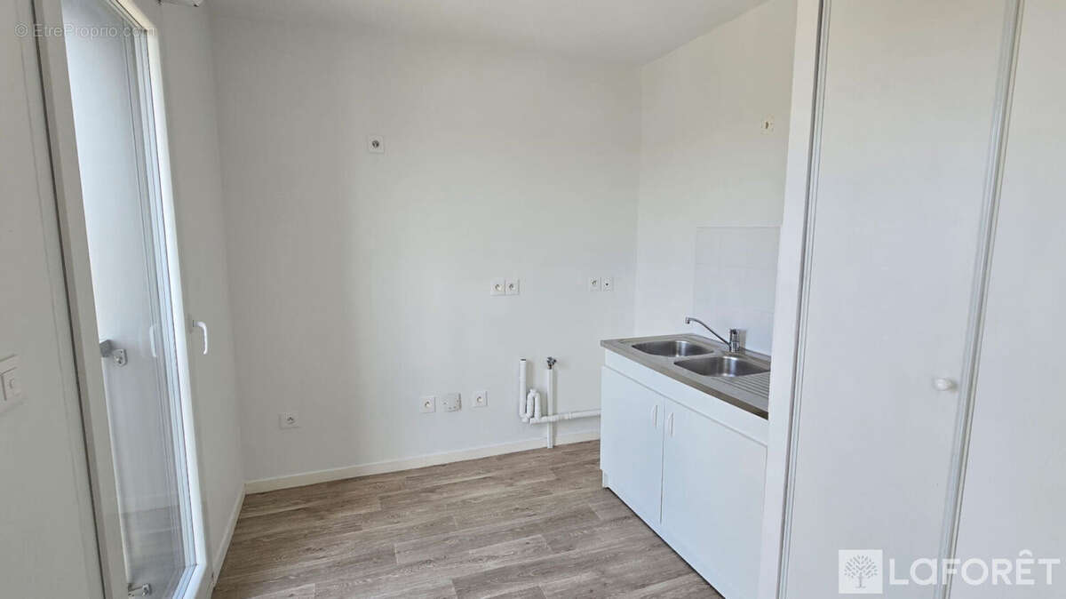 Appartement à BEZANNES