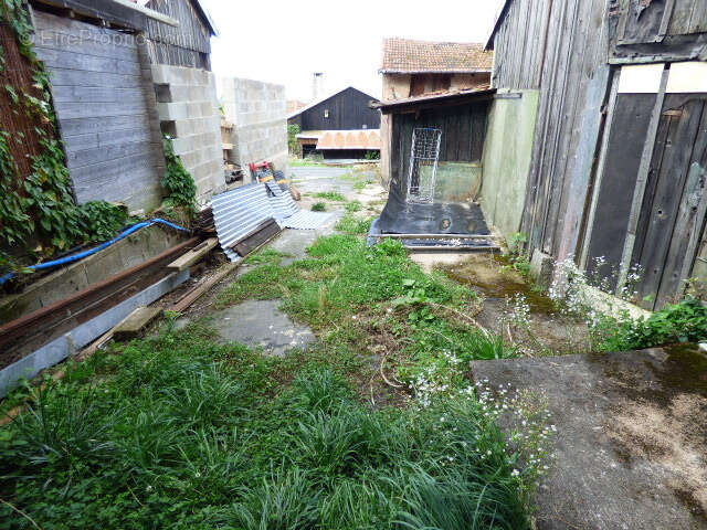 Maison de village - photo 9