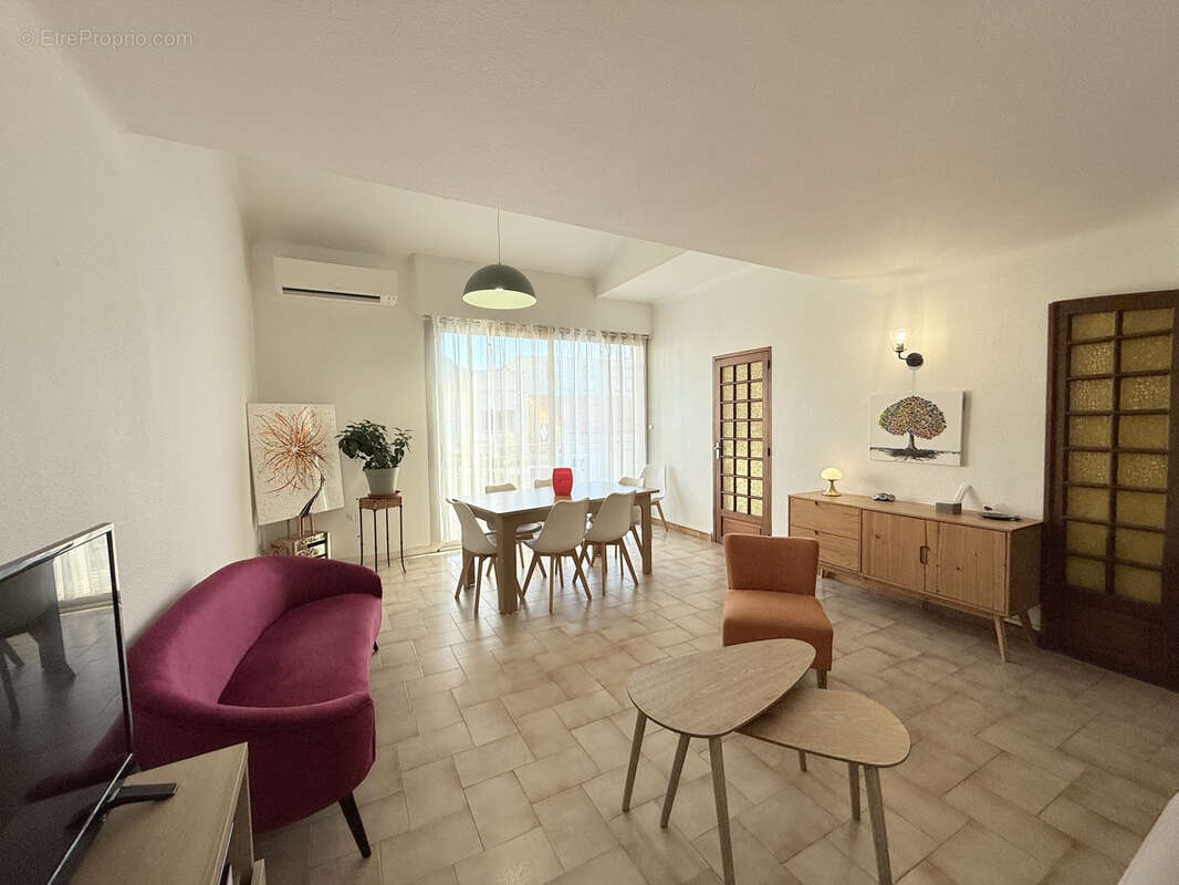 CARNON maison T6 avec terrasses, garage et Locatif - photo 4