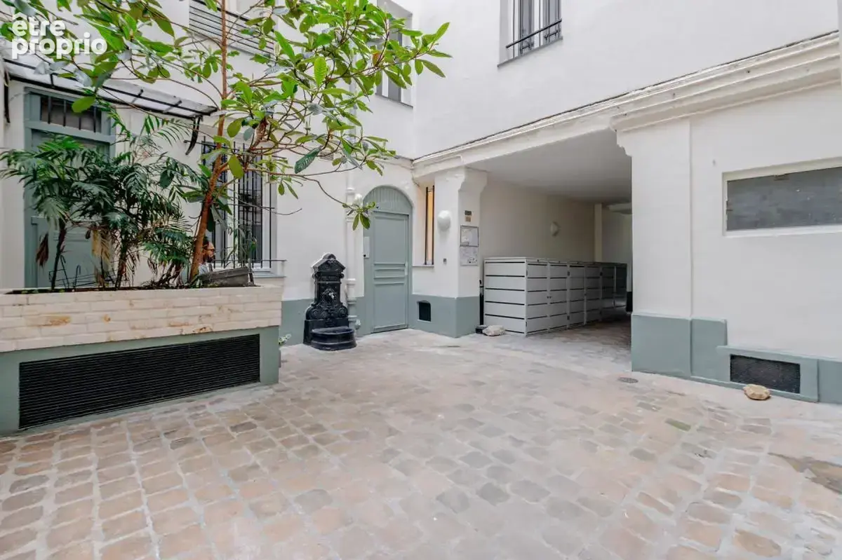 Paris 3 - haut marais -  studio clair et calme vue degagee - photo 11