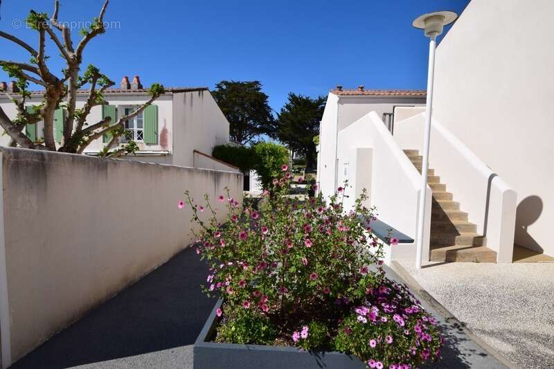 Maison à vendre 3 pièces LA FLOTTE (17) - photo 14