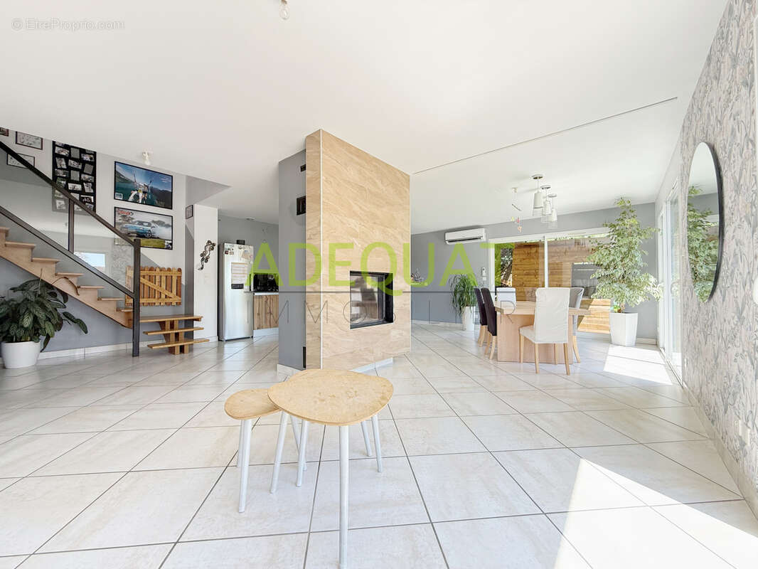 Maison à BOURGOIN-JALLIEU