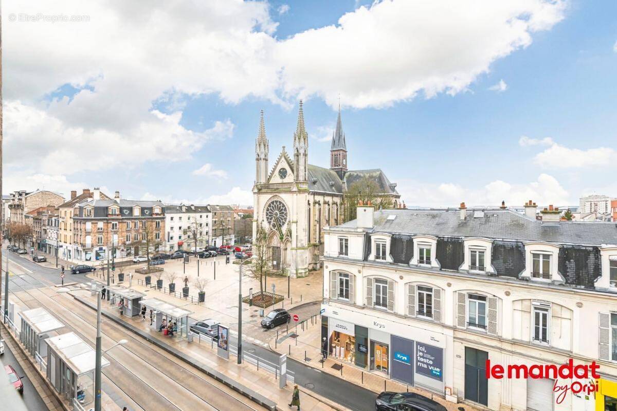 Appartement à REIMS