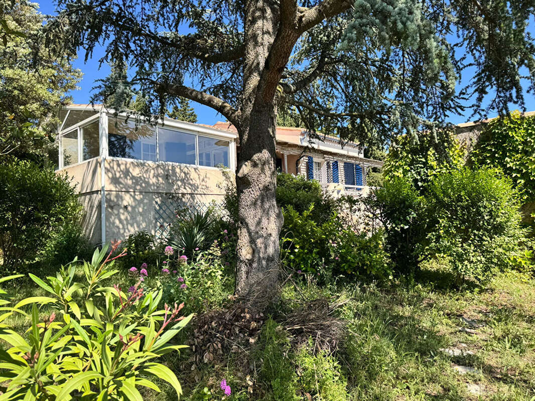 Maison à VENTENAC-CABARDES