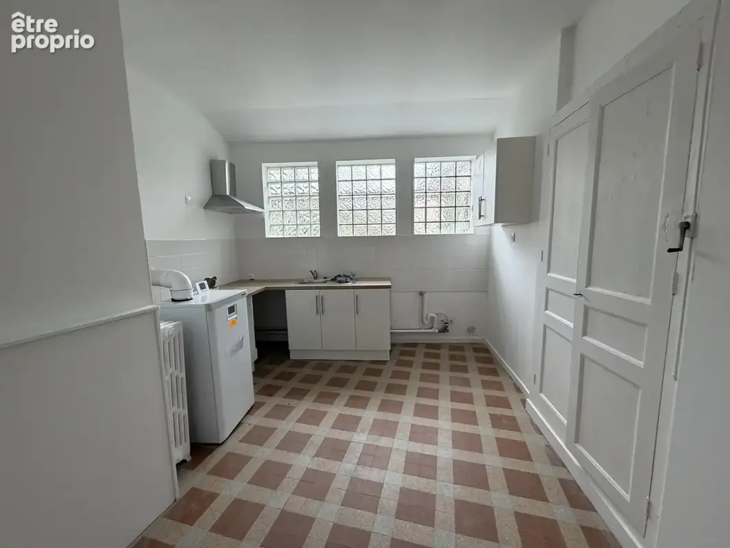 Maison de ville avec fort potentiel   Sablé-sur-Sarthe - photo 2
