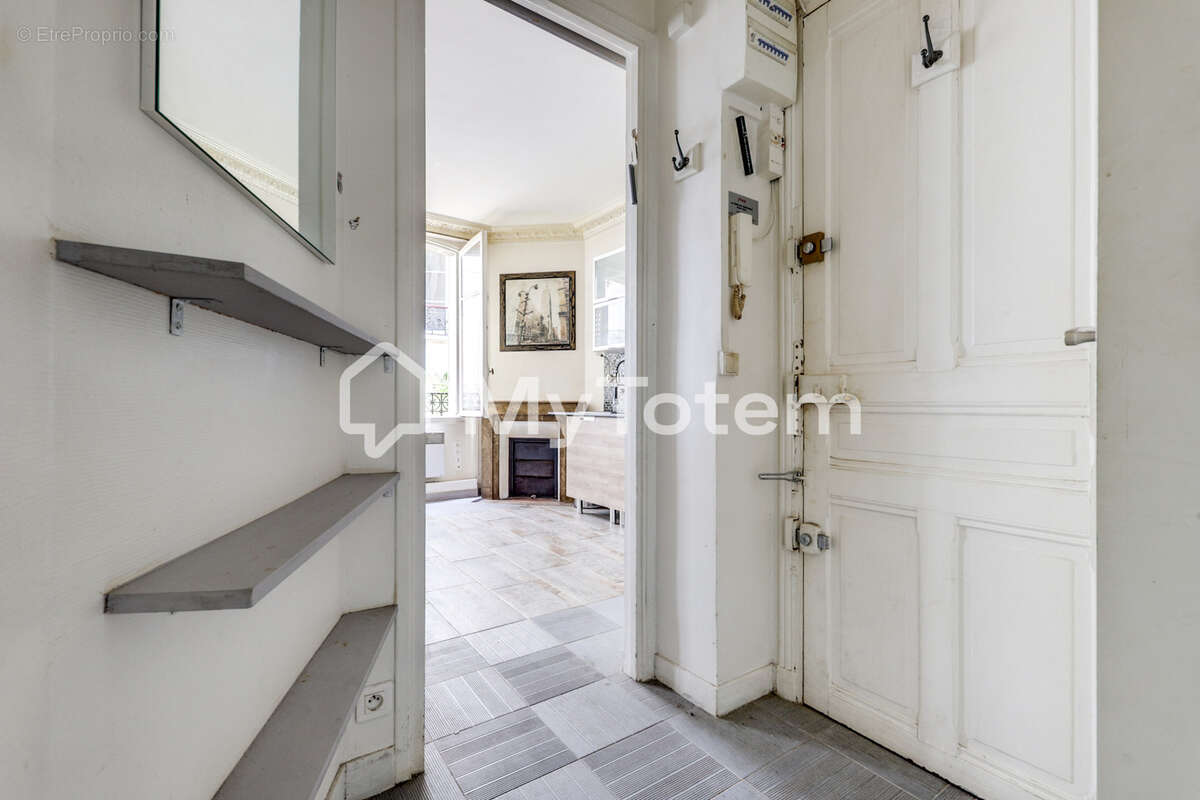 Appartement à LEVALLOIS-PERRET