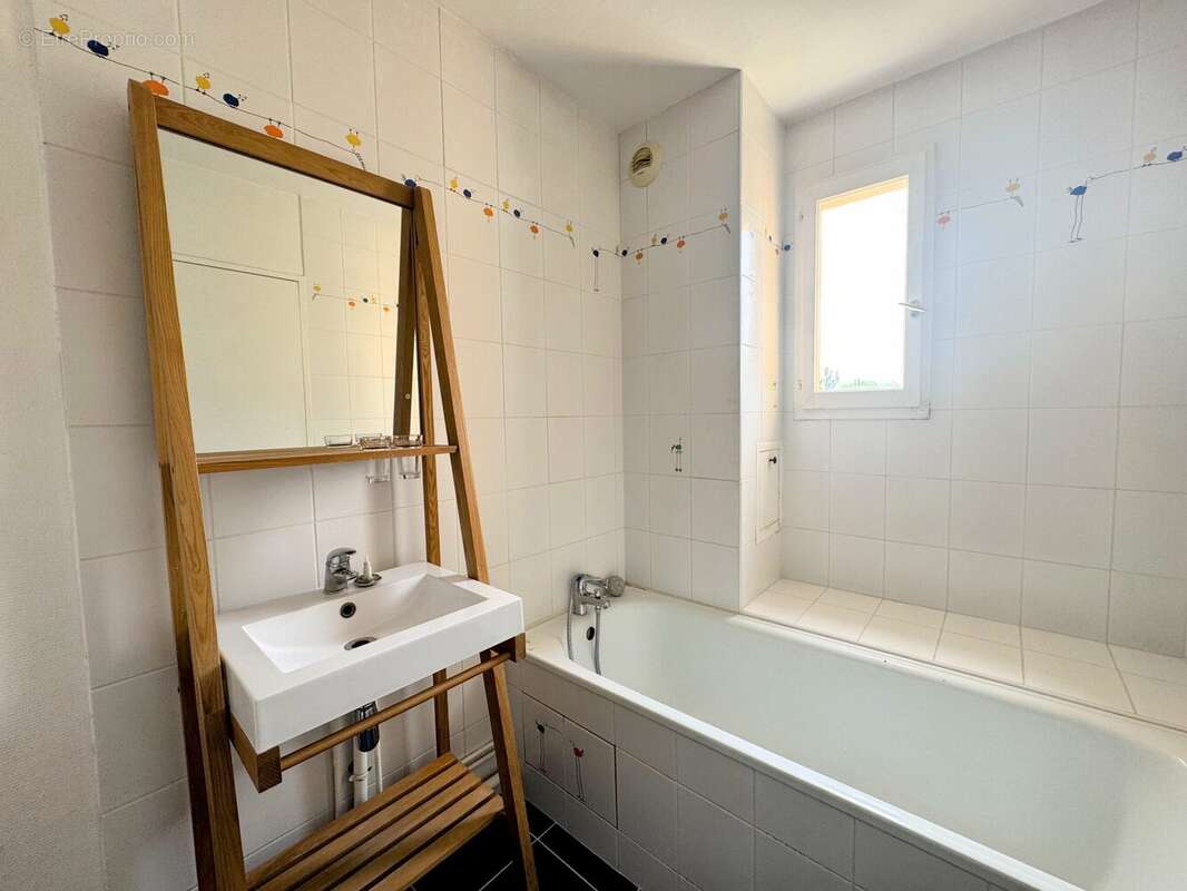 Appartement à ELANCOURT