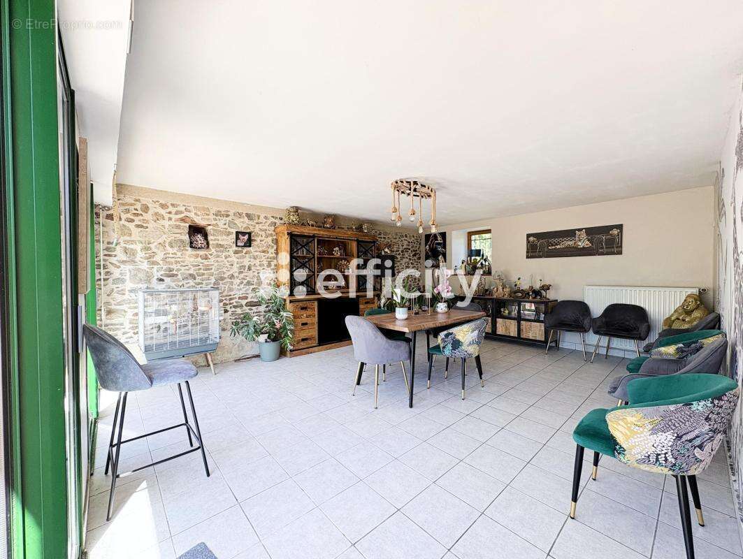 Maison 165 m² à Saint-Samson-De-Bonfosse  - photo 7