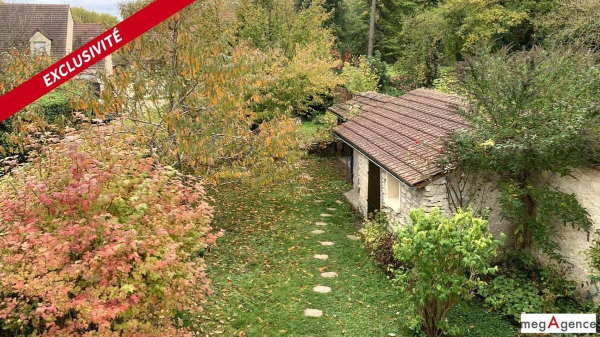 Maison à MAREIL-SUR-MAULDRE