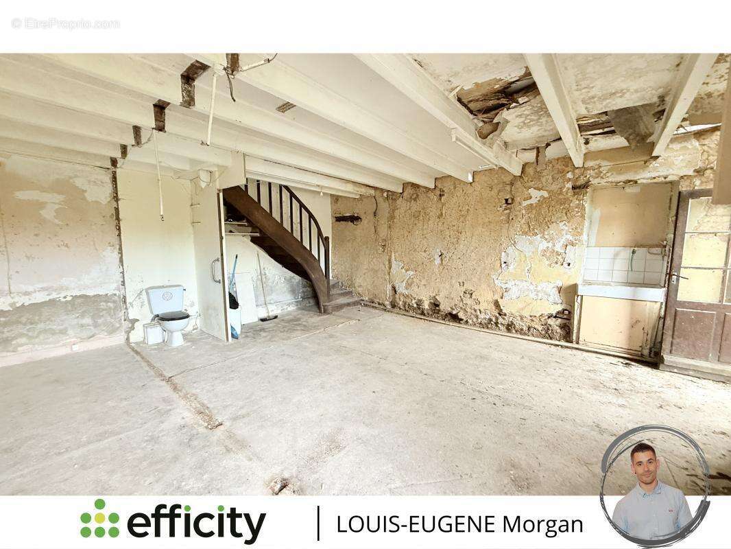 Maison à CHAMPAGNE-MOUTON