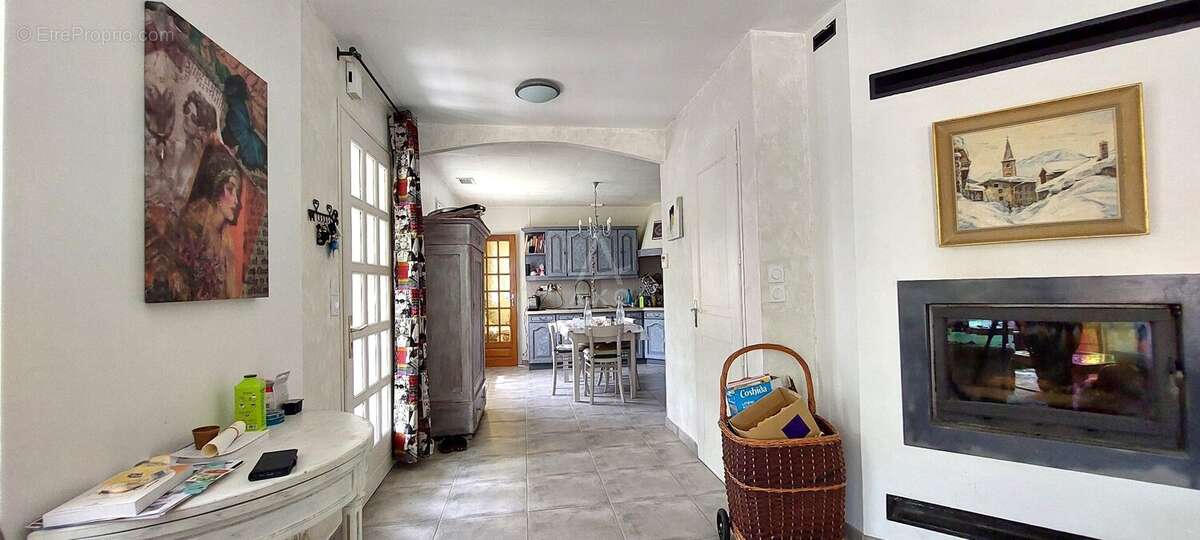 Maison à MILHAC-D&#039;AUBEROCHE