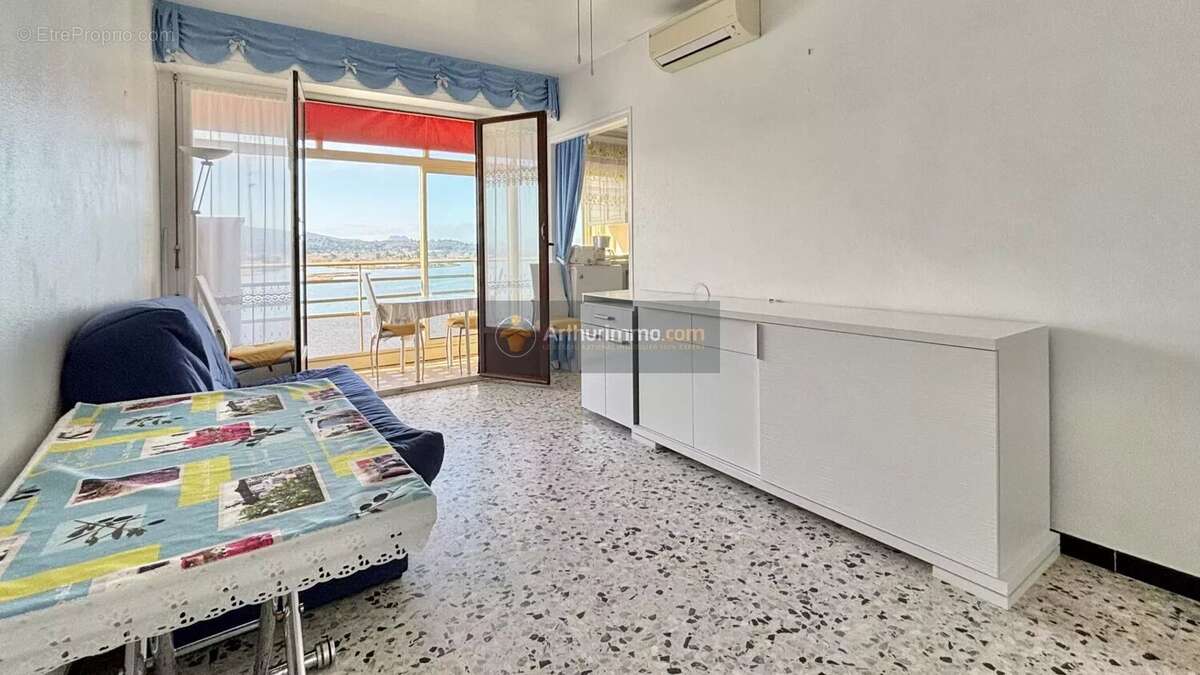 Appartement à FREJUS