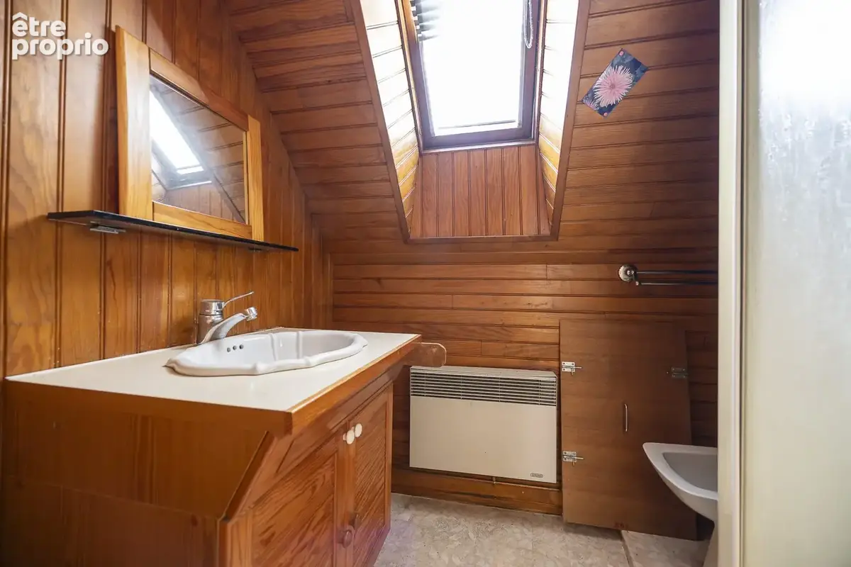 Maison 34 m² à Pleaux  - photo 9